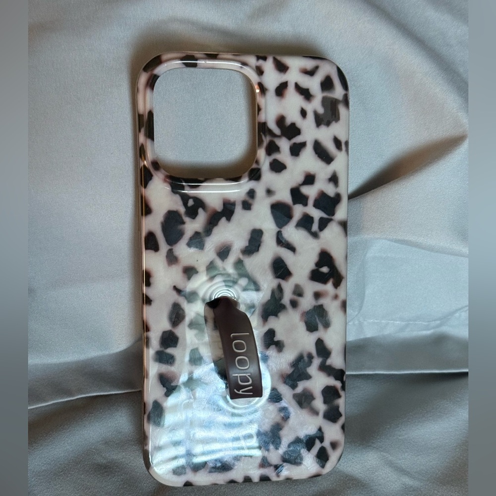 Loopy Case Pink Beige and Black Leopard Print Phone Case with Loop